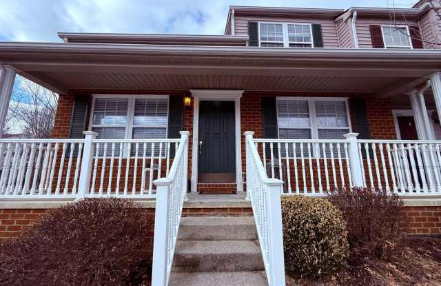 3 Bedroom, 2 Bath End Unit Townhouse photos photos