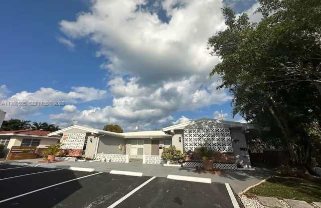 1120 NE 24th Ave photos photos