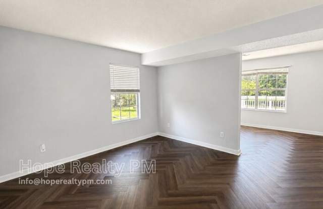 3511 Silver Oak Court Gallery 2
