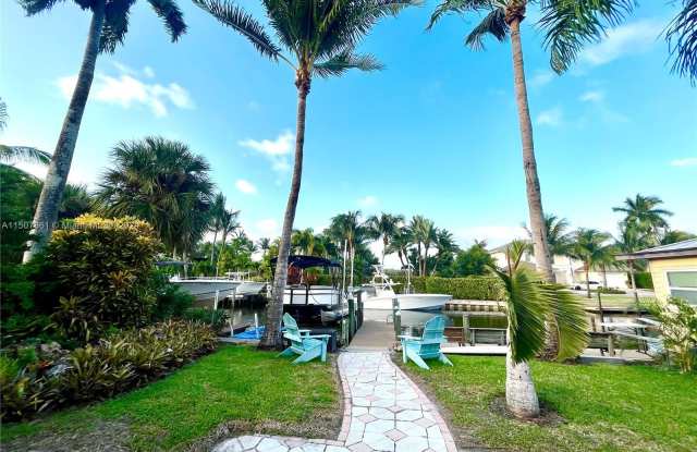 5499 Center St - 5499 Center Street, Palm Beach County, FL 33458