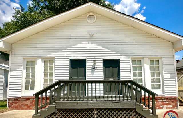 Garden District 2 bed 1 bath Home for Rent | Pelican Properties photos photos