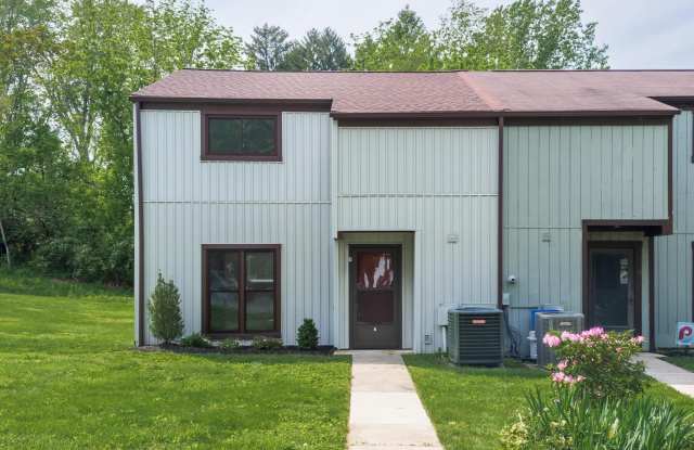 7 WYNDHAM COURT photos photos