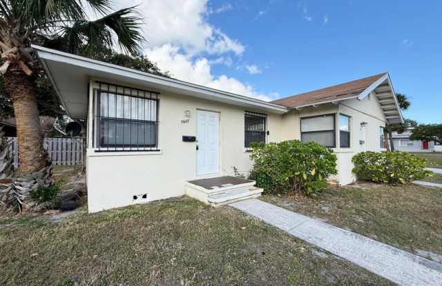 5607 North Flagler Drive photos photos 5607 North Flagler Drive photos photos