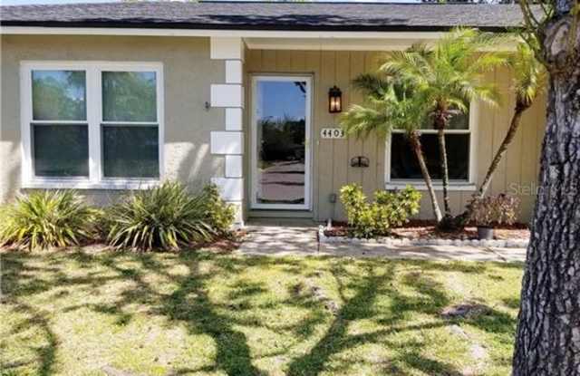 4403 WILLOWRUN LANE Gallery 2