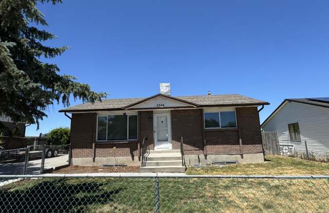 5524 W Townsend Way Gallery 1