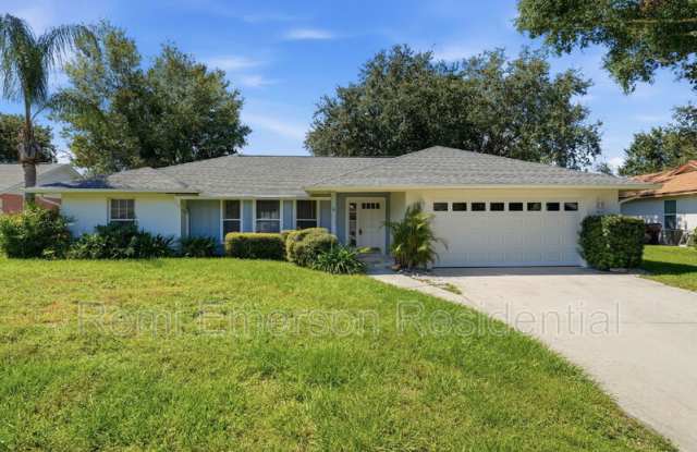 1340 Wood Lake Circle Gallery 1