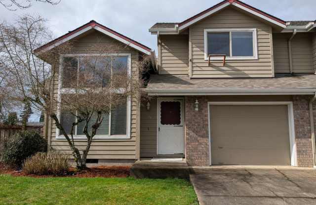 Great 2 bed/1.5 bath duplex in Thurston photos photos