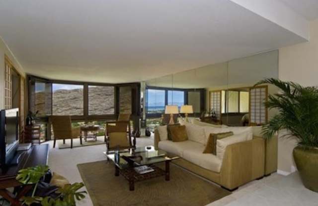 Resort style living in Hawaii Kai 2 Bedroom photos photos