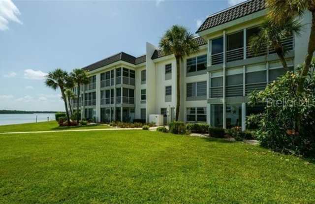 Longboat Key Waterfront - 4440 Exeter Drive, Longboat Key, FL 34228