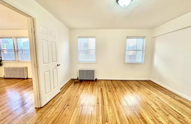 31-33 TILLINGHAST ST photos photos