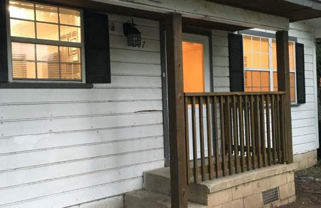 Welcome to your new home in the heart of Russellville, AR! photos photos