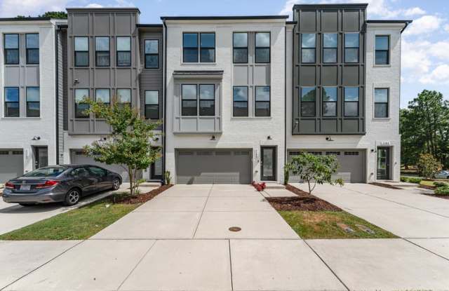 1106 Kiernan Grove Ln - 1106 Kiernan Grove Lane, Wake County, NC 27519