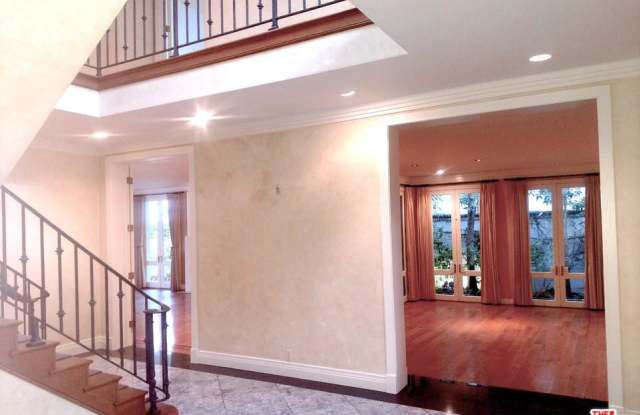 712 North ALPINE Drive Gallery 2