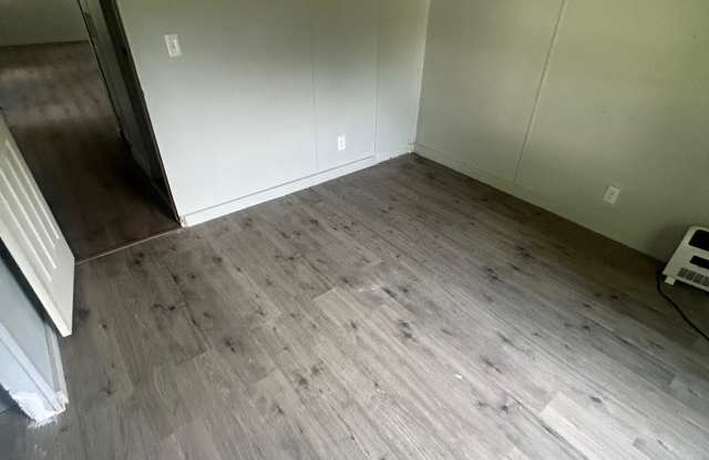 19000 E 802 Rd Gallery 3