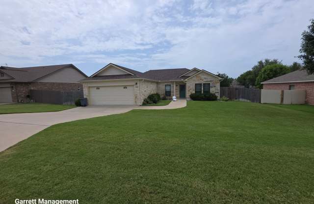 3/2 Rock Home in West Lampasas photos photos