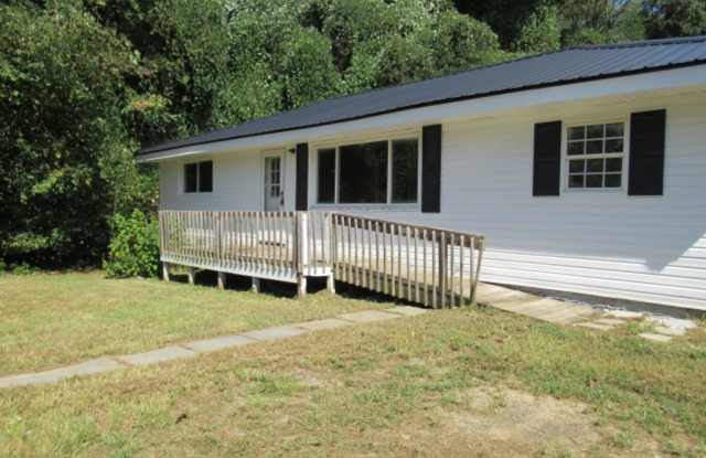 36 Armstrong Dr. Gallery 4
