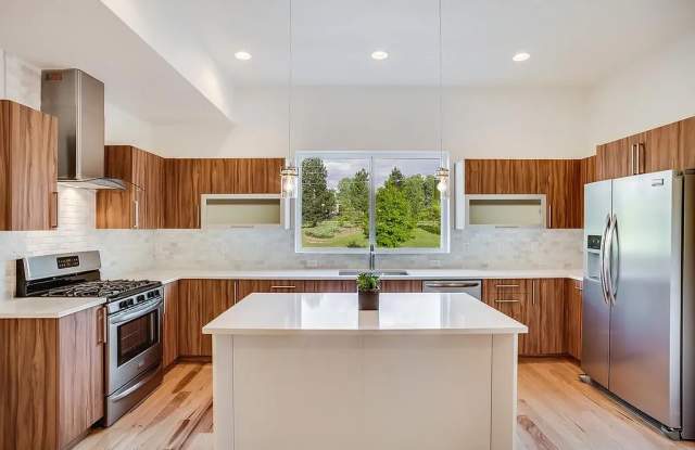 2244 West Powers Avenue photos photos
