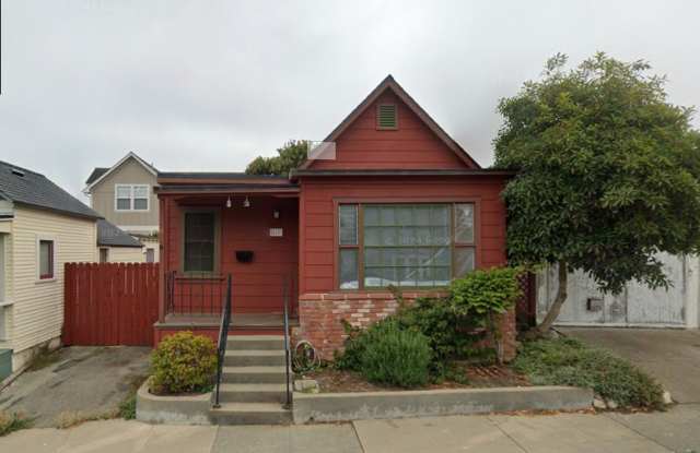 Coastal Charm in the Heart of Pacific Grove photos photos