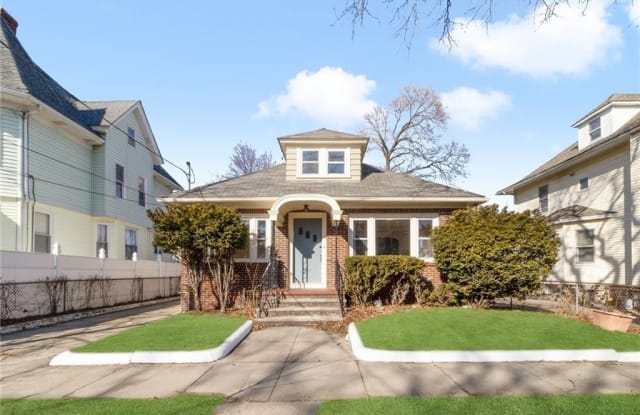 265 Washington Avenue - 265 Washington Avenue, Providence, RI 02905