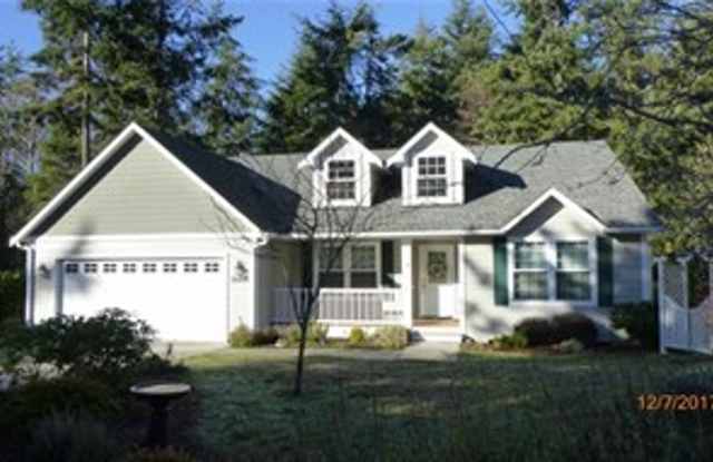 2056 Doe Dr photos photos