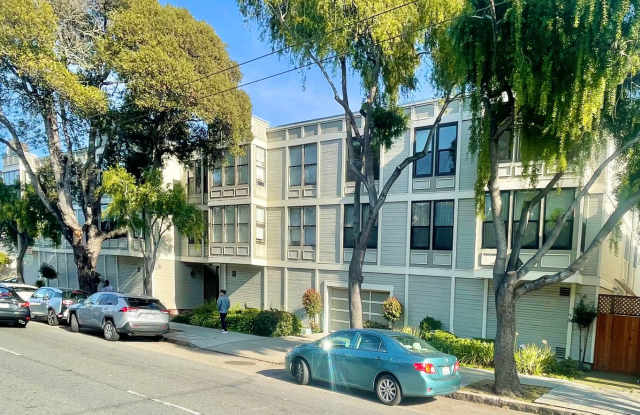 Light Filled, Pristine 1br/1Ba Condo w/Parking, Laundry, Shared Garden. PROGRESSIVE - 1350 Divisadero Street, San Francisco, CA 94115