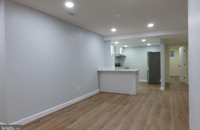 14301 NORTHWYN Drive Gallery 4