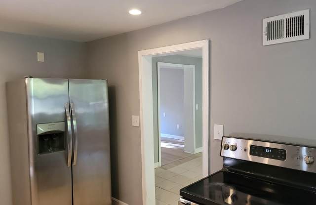 3508 LUMAR Drive Gallery 4