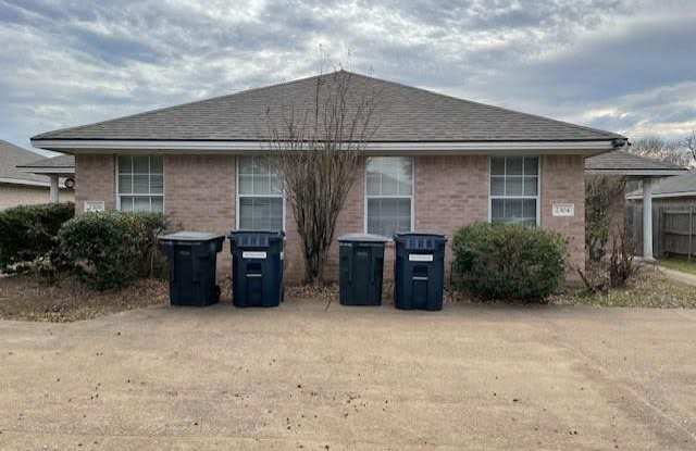 2304 Trace Meadows - 2304 Trace Meadows, College Station, TX 77845