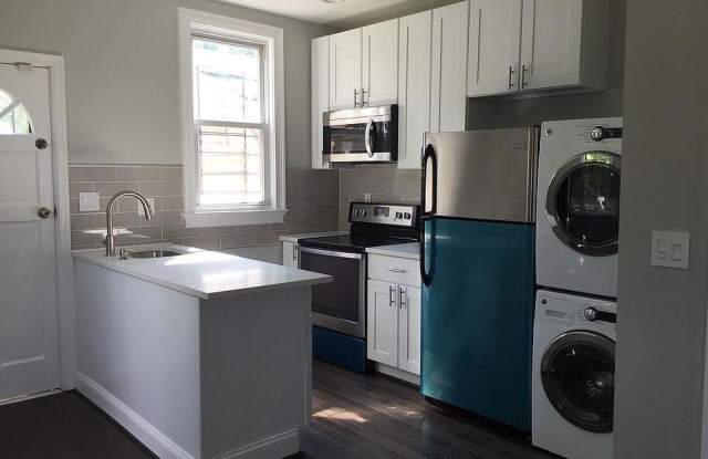 1643 L STREET NE NE photos photos