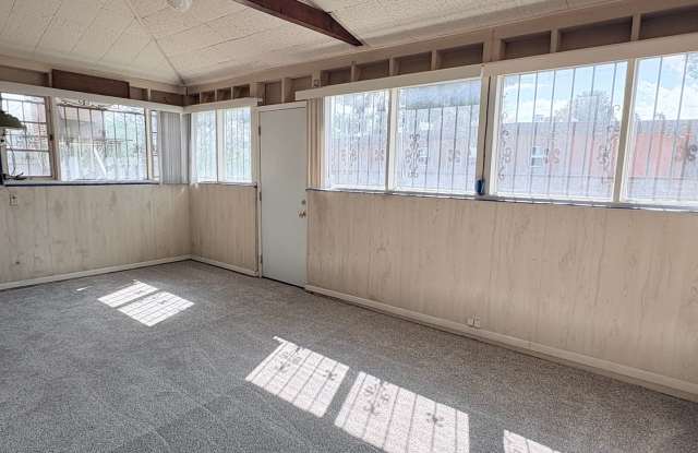 3 bed/2 bath home-> $1500/month Gallery 1