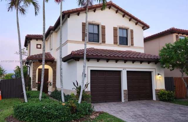 455 SE 34th Ter photos photos