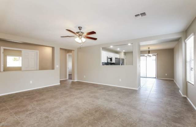 3210 W CASINO Avenue Gallery 4