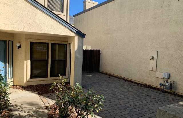 1156 Drummond Avenue Gallery 4