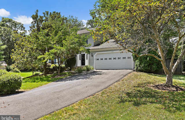 9404 GOLDFIELD LANE photos photos