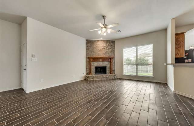 1210 Blue Brook Drive Gallery 4