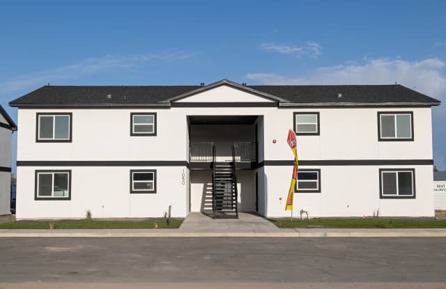 1065 Bighorn Street - D photos photos