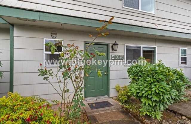 405 Northeast 105th Street - 405 Northeast 105th Street, Salmon Creek, WA 98685