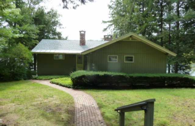 1058 Lake Avenue - 1058 Lake Avenue, Sullivan County, NH 03782