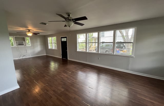 293 Post Avenue photos photos