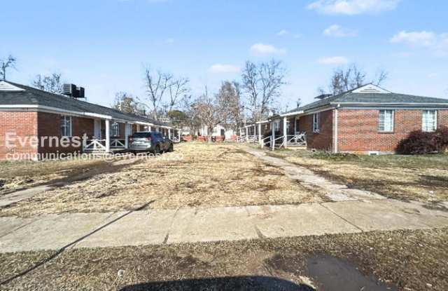 1018 4th Avenue West photos photos