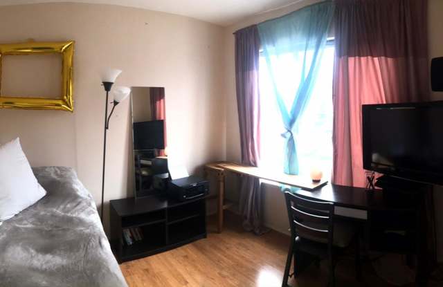 18030 CHALET DRIVE - 18030 Chalet Drive, Germantown, MD 20874
