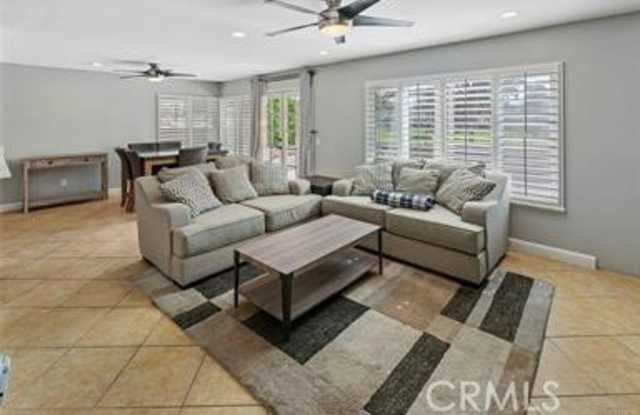 1018 Eckenrode Way Gallery 3