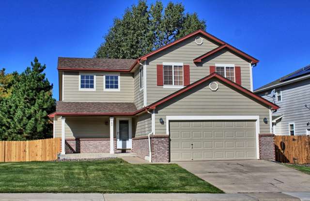 3 bed 3 bath Castle Rock home walking distance to Douglas County High School photos photos