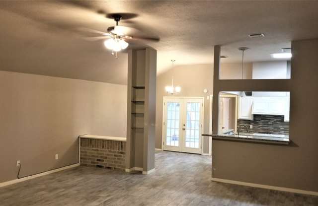12911 Skymeadow Drive Gallery 3