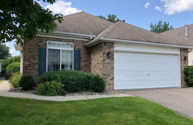 122 Lakeview Road E - 122 Lakeview Road East, Chanhassen, MN 55317