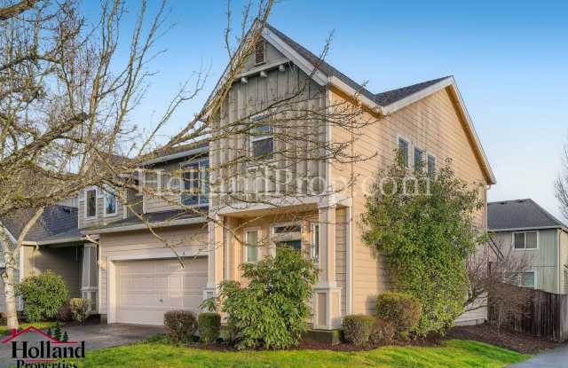 Beautiful Hillsboro Home in Great Location with a Fenced Yard! photos photos