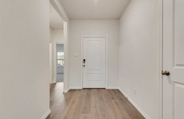 124 Labein Avenue Gallery 3