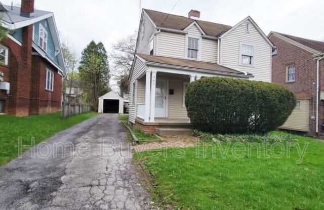 439 W Judson Ave - 439 West Judson Avenue, Youngstown, OH 44511
