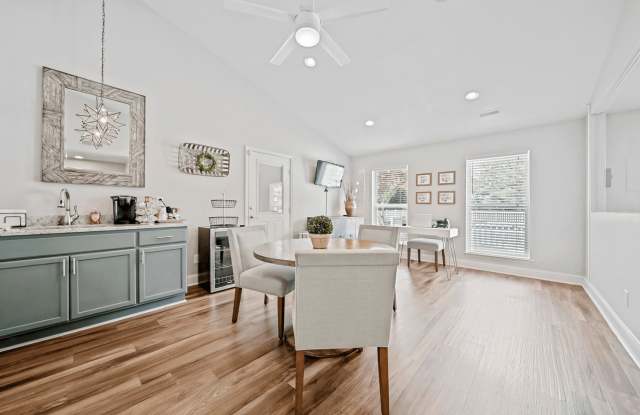 Affordable Housing - Brandemere Apartment Homes Gallery 3