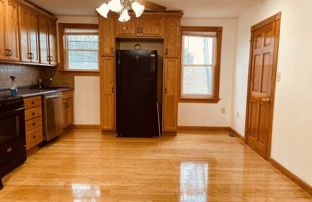 21 Ayer Street - 21 Ayer Street, Haverhill, MA 01832